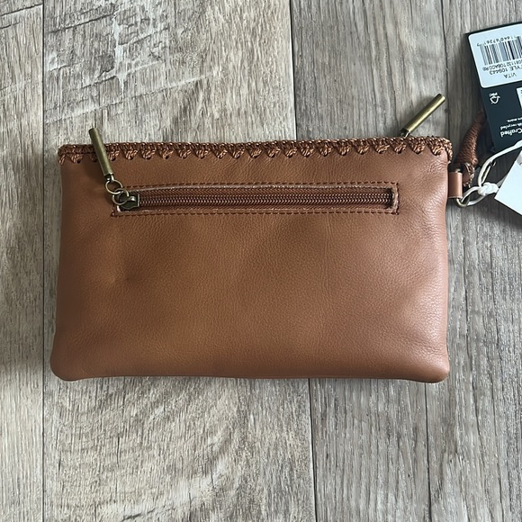 NWT The Sak Vita Leather Wristlet. - Picture 4 of 11